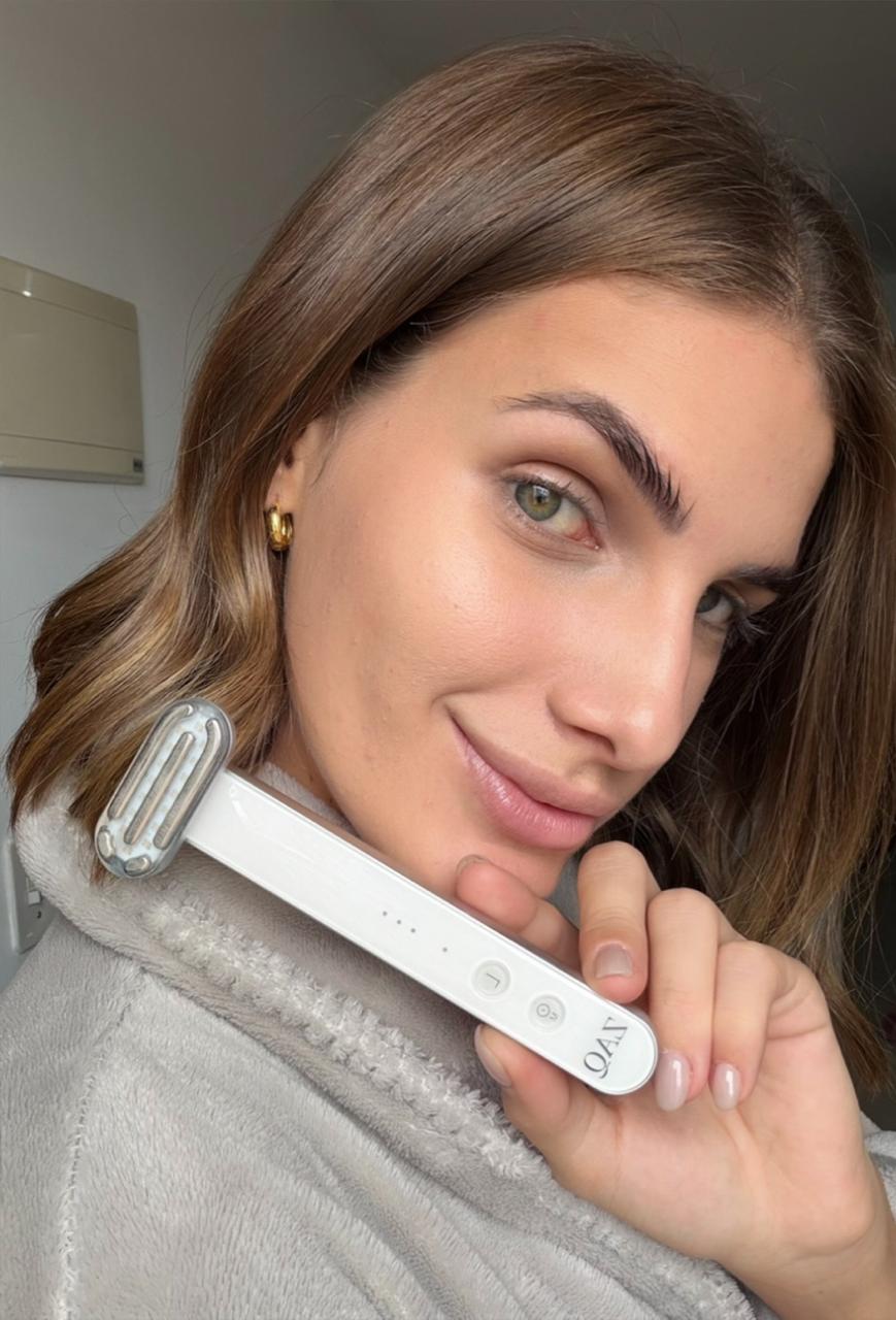 ZAQ Zayn 2.0 — 6-in-1 LED & Microcurrent Facial Wand